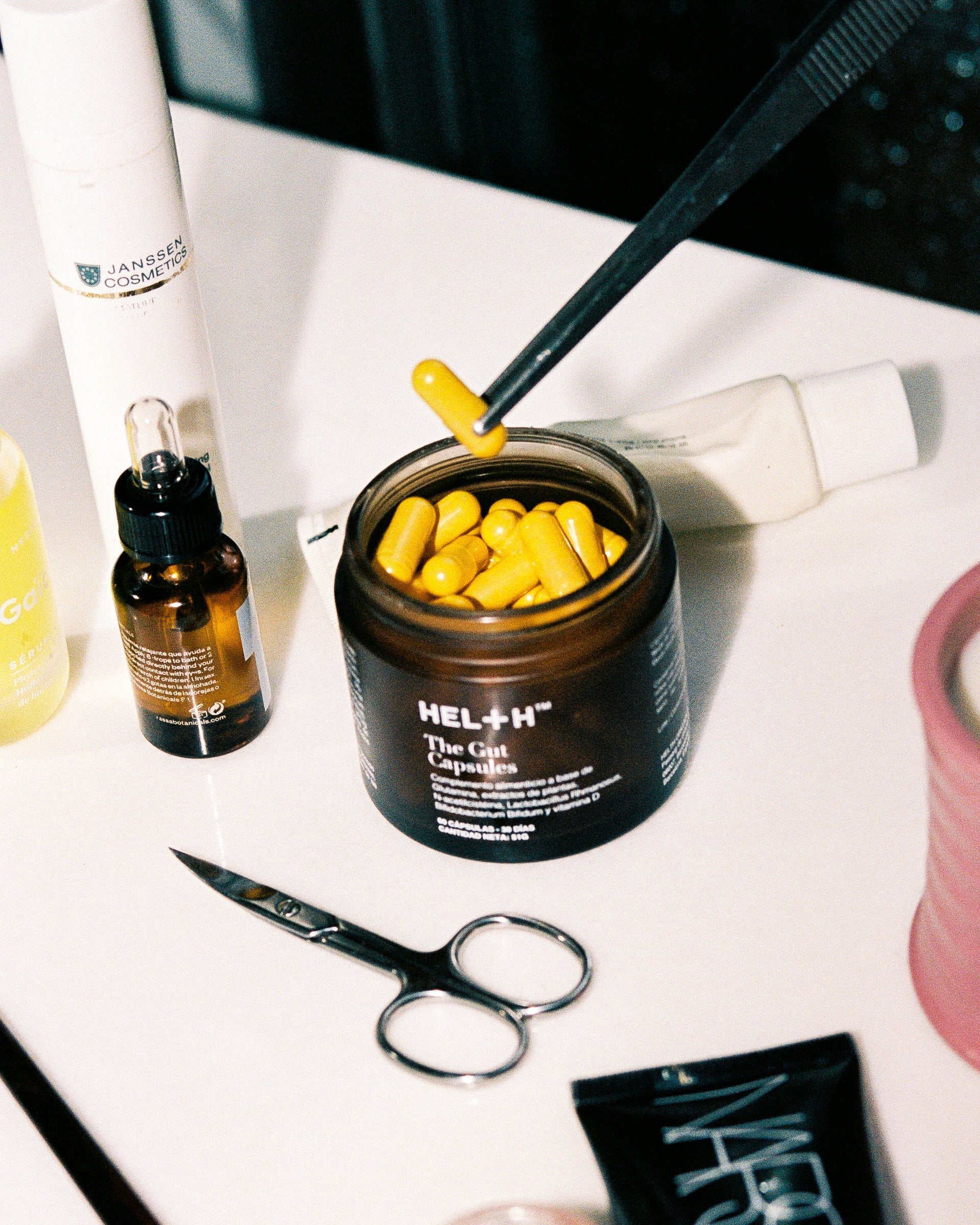 Meet The Gut Capsules: Your Daily Ritual for a Happier, Healthier Gut